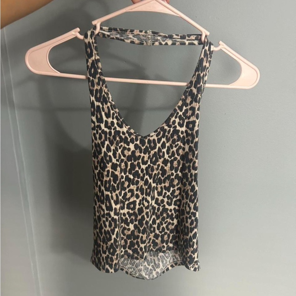 Leopard Print Sleeveless Top